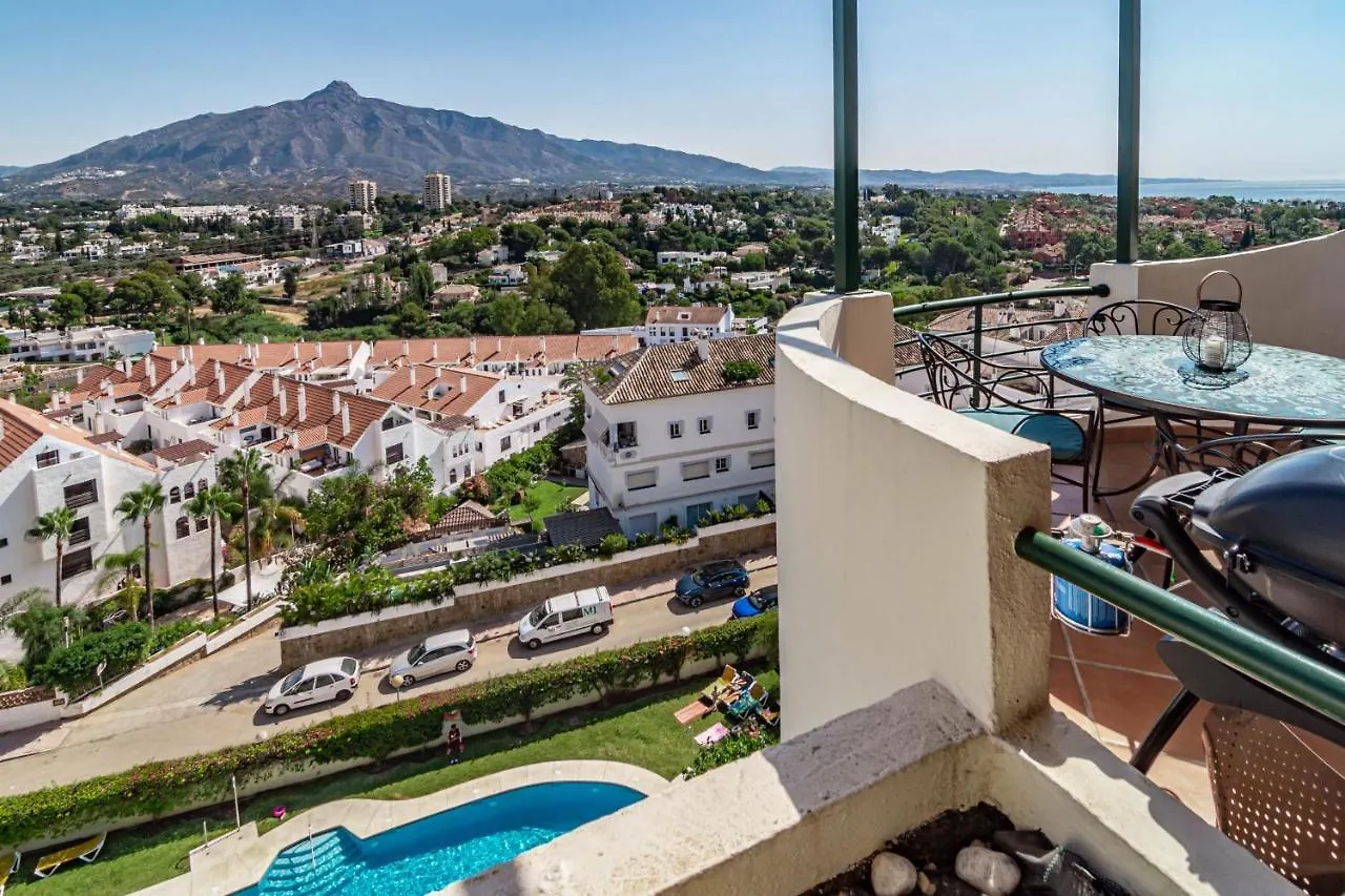 Sam24I- Cozy Apartment Walking Distance To Beach Μαρμπέλλα