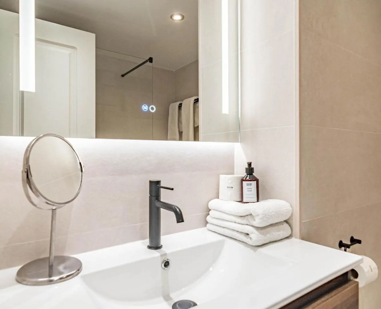 Sam24I- Cozy Apartment Walking Distance To Beach Marbella